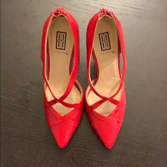 Signature by ShoeDazzle Aracely red heels pumps - Picture 6 of 15